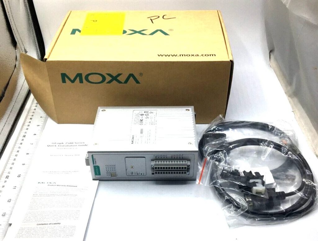 Image of MOXA ioLogik 2512 Universal Ethernet I/O Controller